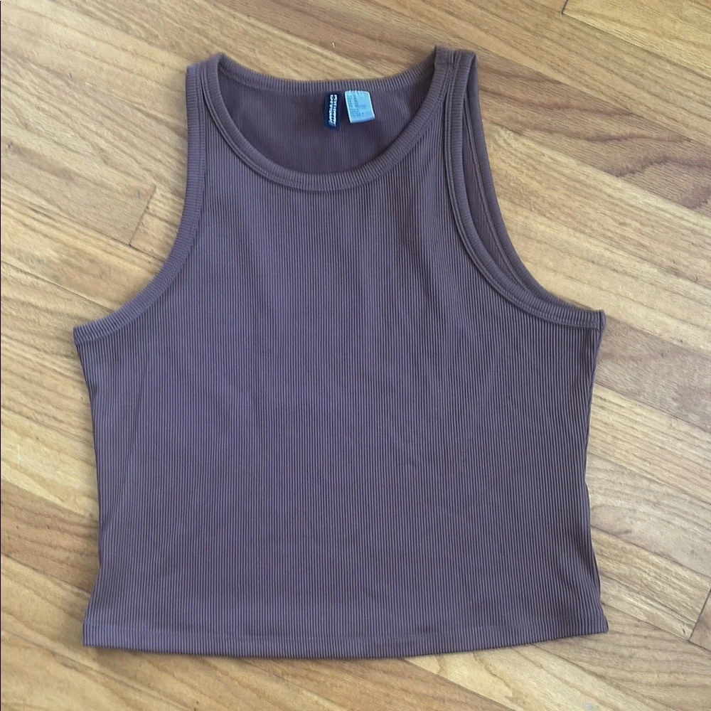 H&M Brown Fitted Crop Tank Top - Picture 1 of 4